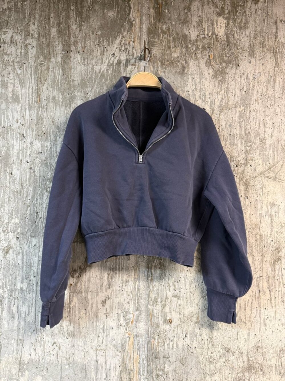 GU Women's Half-Zip Pullover Size L